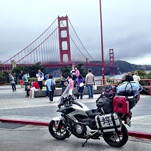 Adventures of Nana Chou - Golden Gate Bridge